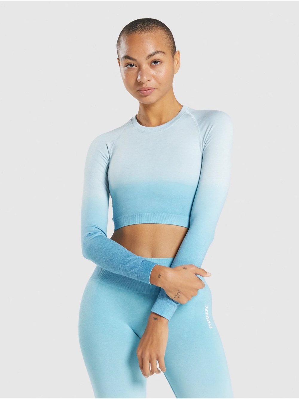 Gymshark Adapt Ombre Seamless Long Sleeve Crop Top - Light Blue Marl/Light Blue